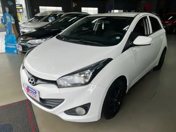 HYUNDAI HB20 1.0 COMFORT 12V FLEX 4P MANUAL HYUNDAI HB20 1.0 COMFORT 12V FLEX 4P MANUAL