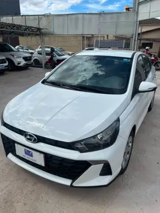 HYUNDAI HB20S 1.0 12V FLEX COMFORT PLUS MANUAL HYUNDAI HB20S 1.0 12V FLEX COMFORT PLUS MANUAL