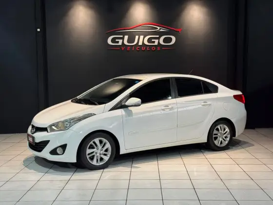 HYUNDAI HB20S 1.6 PREMIUM 16V FLEX 4P AUTOMÁTICO