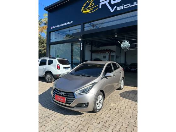 HYUNDAI HB20S 1.6 COMFORT PLUS 16V FLEX 4P AUTOMÁTICO