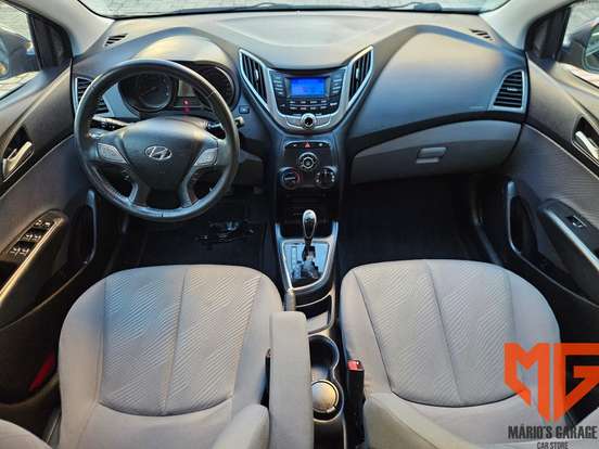 HYUNDAI-HB20S-1.6 PREMIUM 16V FLEX 4P MANUAL HYUNDAI-HB20S-2013