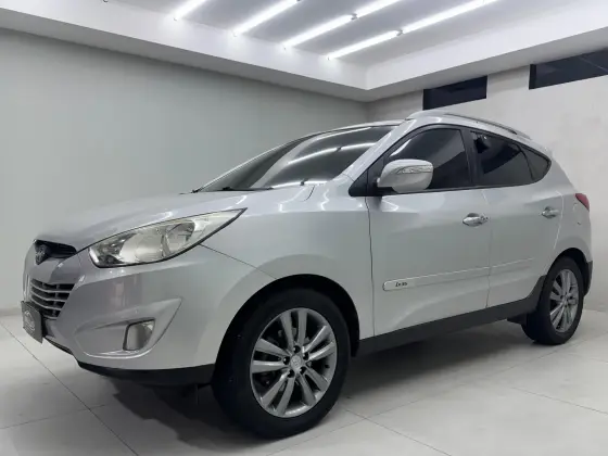 HYUNDAI IX35 2.0 MPFI GLS 16V FLEX 4P AUTOMÁTICO HYUNDAI IX35 2.0 MPFI GLS 16V FLEX 4P AUTOMÁTICO
