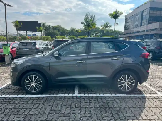 HYUNDAI-TUCSON-2020