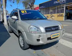 HYUNDAI TUCSON 2.0 MPFI GL 16V 142CV 2WD GASOLINA 4P AUTOMÁTICO HYUNDAI TUCSON 2.0 MPFI GL 16V 142CV 2WD GASOLINA 4P AUTOMÁTICO