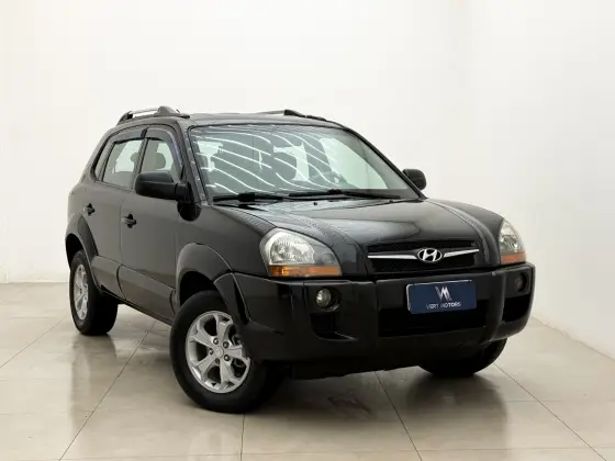 HYUNDAI TUCSON 2.0 MPFI GL 16V 142CV 2WD GASOLINA 4P MANUAL HYUNDAI TUCSON 2.0 MPFI GL 16V 142CV 2WD GASOLINA 4P MANUAL