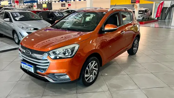 JAC T40 1.5 16V JETFLEX 4P MANUAL JAC T40 1.5 16V JETFLEX 4P MANUAL