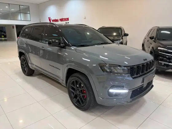 JEEP COMMANDER 2.0 HURRICANE 4 TURBO GASOLINA BLACKHAWK AT9