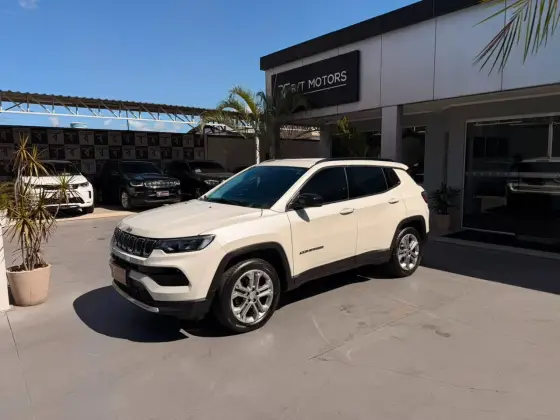 JEEP COMPASS 1.3 T270 TURBO FLEX LONGITUDE AT6 JEEP COMPASS 1.3 T270 TURBO FLEX LONGITUDE AT6