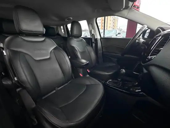 JEEP-COMPASS-2020