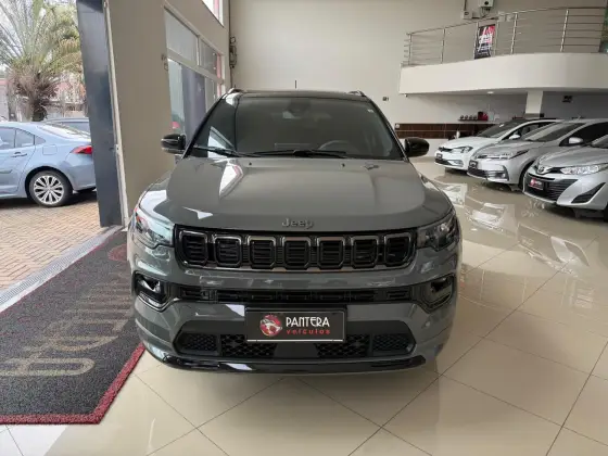 JEEP COMPASS 2.0 HURRICANE 4 TURBO GASOLINA BLACKHAWK AT9 JEEP COMPASS 2.0 HURRICANE 4 TURBO GASOLINA BLACKHAWK AT9