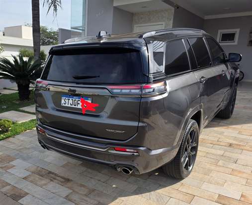 JEEP-COMMANDER-2024