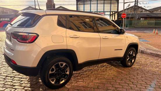 JEEP-COMPASS-2017