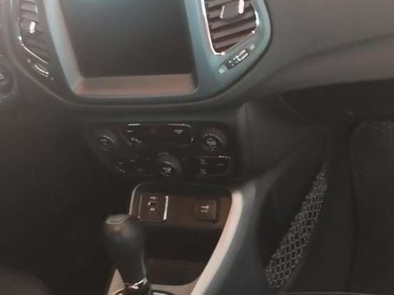 JEEP-COMPASS-2.0 16V FLEX LONGITUDE AUTOMÁTICO JEEP-COMPASS-2019