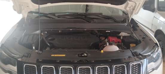 JEEP-COMPASS-2.0 16V FLEX LONGITUDE AUTOMÁTICO JEEP-COMPASS-2019
