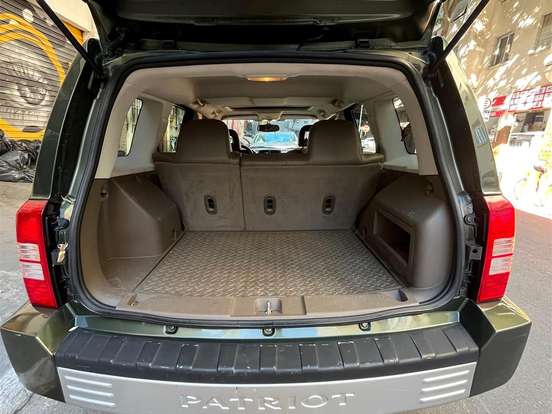 JEEP-PATRIOT-2.4 LIMITED 4X2 16V GASOLINA 4P AUTOMÁTICO JEEP-PATRIOT-2007