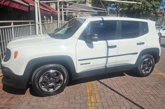 JEEP-RENEGADE-2018