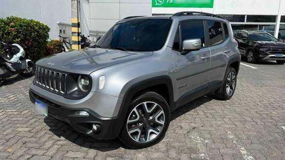 JEEP RENEGADE 2.0 16V TURBO DIESEL LONGITUDE 4P 4X4 AUTOMÁTICO