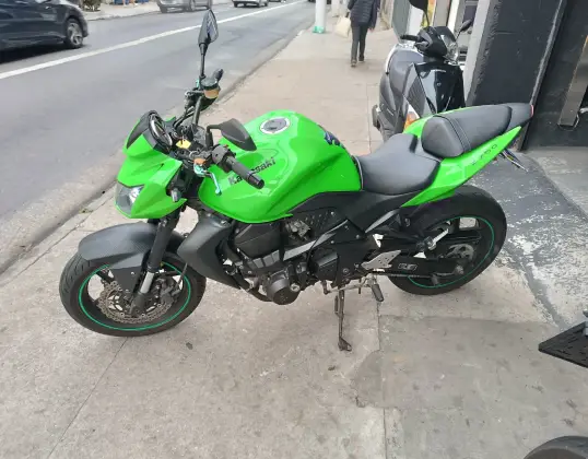KAWASAKI Z-750 KAWASAKI Z-750