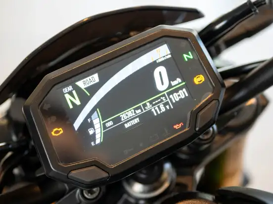 KAWASAKI-Z900 R EDITION-2022