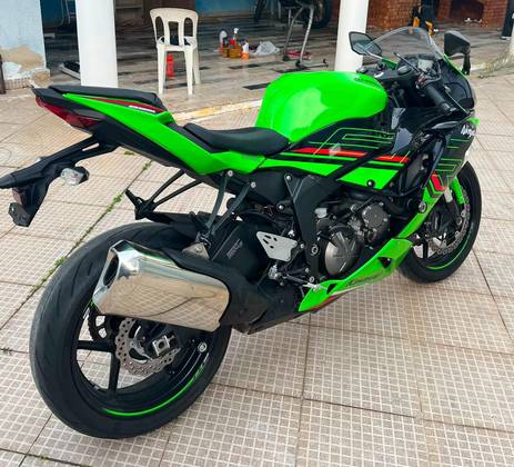 KAWASAKI NINJA ZX-6R KRT 