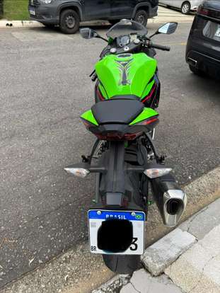 KAWASAKI-NINJA ZX-6R KRT-2022