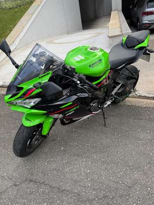 KAWASAKI-NINJA ZX-6R KRT-2022
