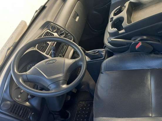 KIA-BONGO-2.5 K-2500 4X2 CS TURBO DIESEL 2P MANUAL KIA-BONGO-2009