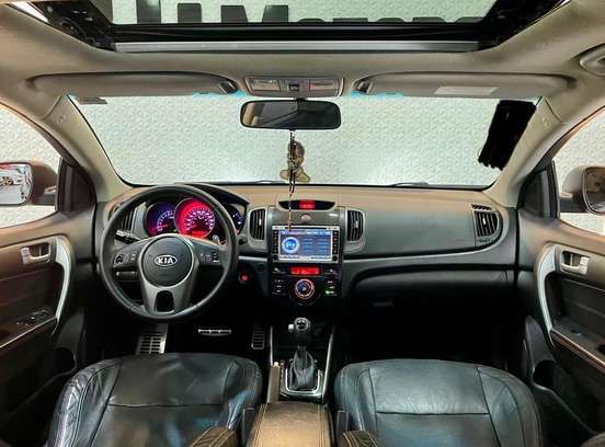 KIA-CERATO-2012