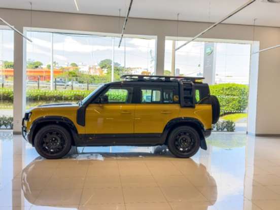 LAND ROVER-DEFENDER-3.0 D350 TURBO DIESEL MHEV 110 TROPHY EDITION AWD AUTOMÁTICO LAND ROVER-DEFENDER-2025