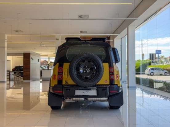 LAND ROVER-DEFENDER-3.0 D350 TURBO DIESEL MHEV 110 TROPHY EDITION AWD AUTOMÁTICO LAND ROVER-DEFENDER-2025