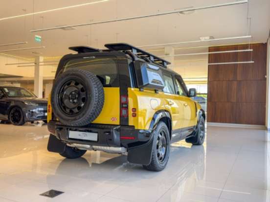 LAND ROVER-DEFENDER-3.0 D350 TURBO DIESEL MHEV 110 TROPHY EDITION AWD AUTOMÁTICO LAND ROVER-DEFENDER-2025