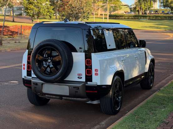 LAND ROVER-DEFENDER-3.0 D300 TURBO DIESEL MHEV 110 X-DYNAMIC HSE AWD AUTOMÁTICO LAND ROVER-DEFENDER-2023