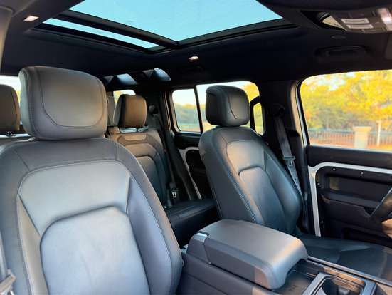 LAND ROVER-DEFENDER-2023