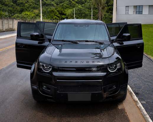 LAND ROVER-DEFENDER-2024