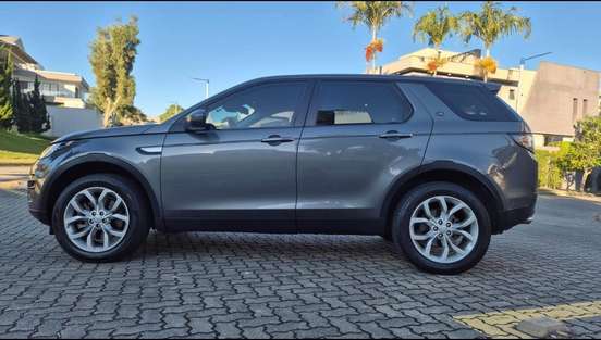 LAND ROVER-DISCOVERY SPORT-2018