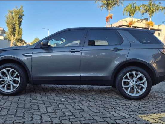 LAND ROVER-DISCOVERY SPORT-2.0 16V TD4 TURBO DIESEL HSE 4P AUTOMÁTICO LAND ROVER-DISCOVERY SPORT-2018