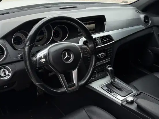 MERCEDES-BENZ-C 250-2013