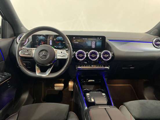 MERCEDES-BENZ-EQA 250-2022