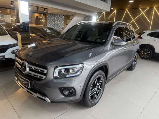 MERCEDES-BENZ-GLB 200-2022
