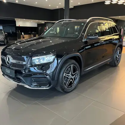 MERCEDES-BENZ GLB 220 2.0 MHEV AMG LINE 4MATIC 8G-DCT MERCEDES-BENZ GLB 220 2.0 MHEV AMG LINE 4MATIC 8G-DCT