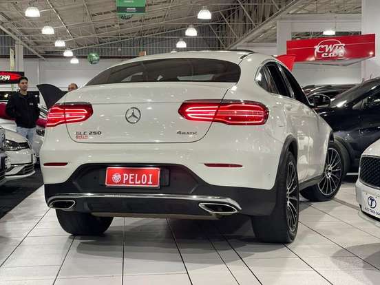 MERCEDES-BENZ-GLC 250-2.0 CGI GASOLINA COUPÉ 4MATIC 9G-TRONIC MERCEDES-BENZ-GLC 250-2017