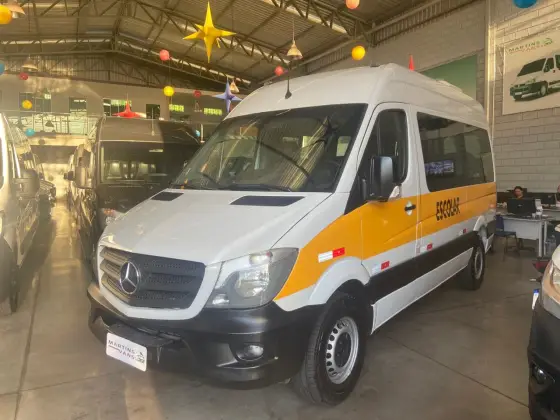 MERCEDES-BENZ SPRINTER 2.2 CDI DIESEL VAN 415 LONGO 16L MANUAL MERCEDES-BENZ SPRINTER 2.2 CDI DIESEL VAN 415 LONGO 16L MANUAL