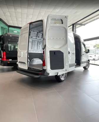 MERCEDES-BENZ-SPRINTER-2026