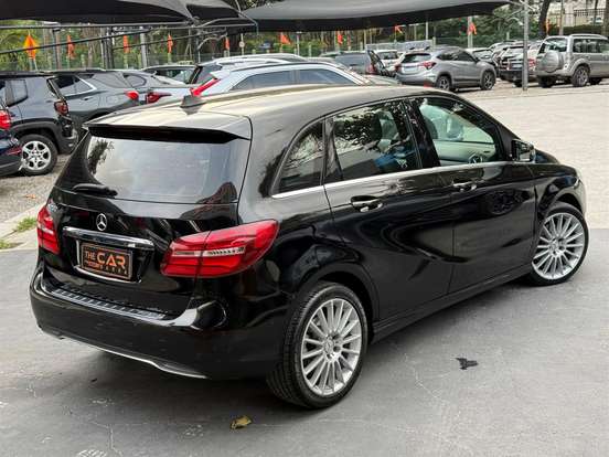 MERCEDES-BENZ-B 200-1.6 TURBO 16V FLEX 4P AUTOMATIZADO MERCEDES-BENZ-B 200-2017