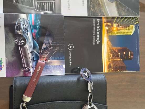 MERCEDES-BENZ-C 180-1.6 CGI SPORT 16V TURBO GASOLINA 4P AUTOMÁTICO MERCEDES-BENZ-C 180-2013