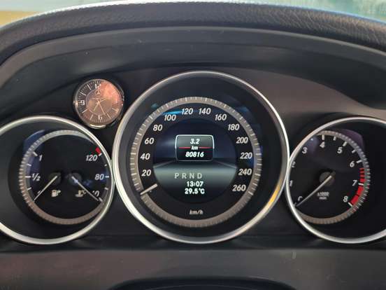 MERCEDES-BENZ-C 180-1.6 CGI SPORT 16V TURBO GASOLINA 4P AUTOMÁTICO MERCEDES-BENZ-C 180-2013