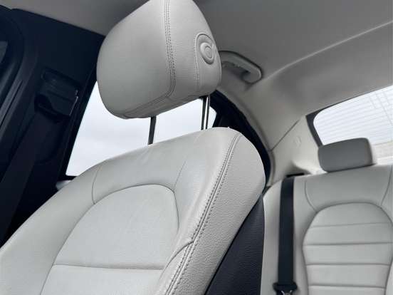 MERCEDES-BENZ-C 250-2.0 CGI GASOLINA AVANTGARDE 9G-TRONIC MERCEDES-BENZ-C 250-2017
