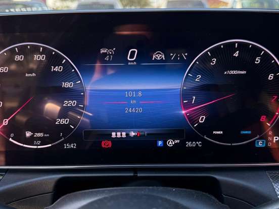 MERCEDES-BENZ-C 300-2.0 EQ BOOST HÍBRIDO AMG LINE 9G-TRONIC MERCEDES-BENZ-C 300-2024