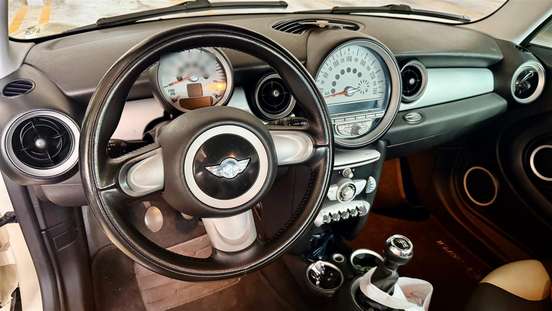 MINI-COOPER-2009