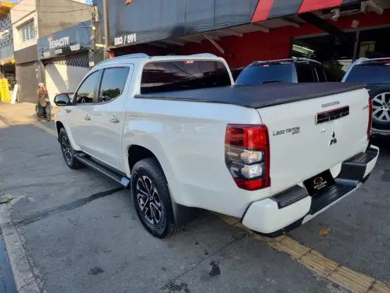 MITSUBISHI-L200 TRITON-2022